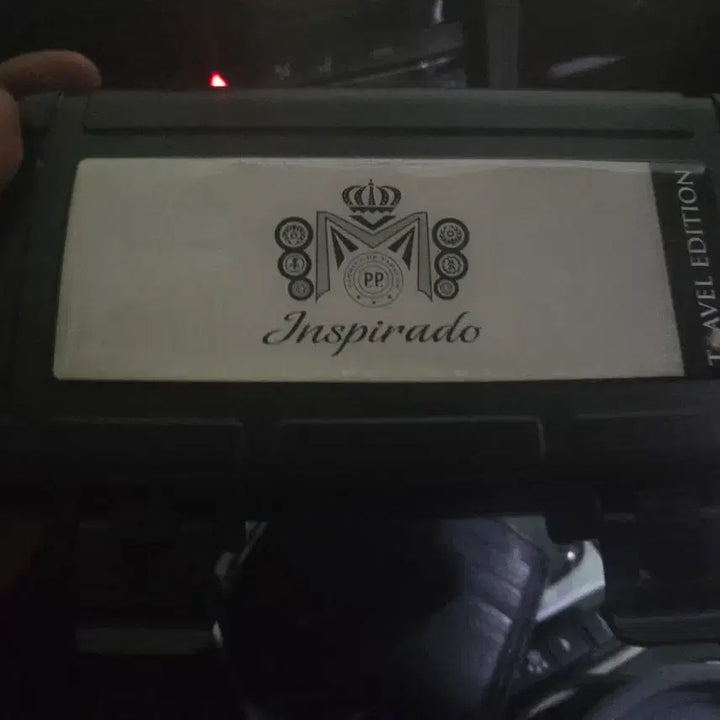 [BUNJANG] Macanudo Inspirado Cigar Humidor Set with 4 Cigars / [시가,희소성] 시가 브랜드 Macanudo Inspirado 제품입니다