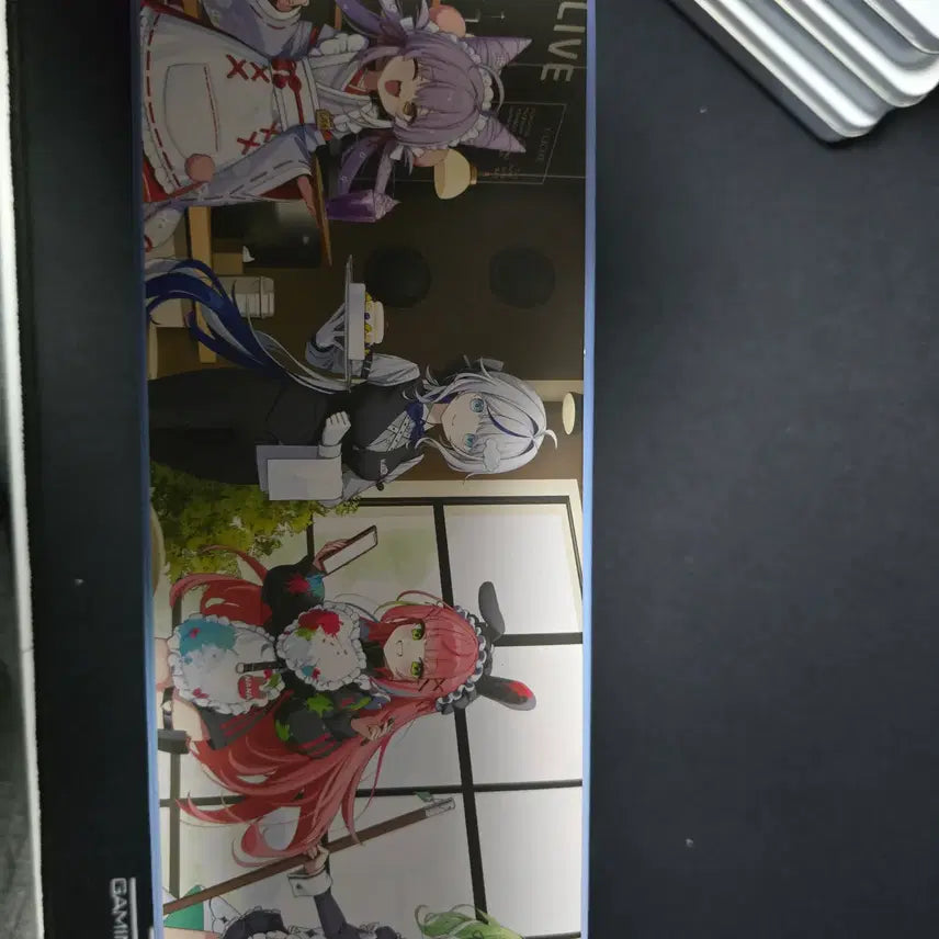 [BUNJANG] Stellive Cliché Aniplus Desk Mat (Sealed) with Acrylic Standees / 스텔라이브 클리셰 애니플러스 장패드 미개봉 + 아크릴 책갈피 판매합니다.