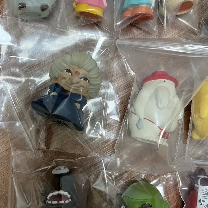 [BUNJANG] Studio Ghibli Finger Puppets Set (13 Types) / 지브리 손가락 캐릭터 인형 13종 일괄판매