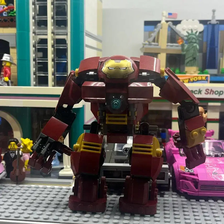 [BUNJANG] LEGO Marvel Hulkbuster Iron Man Avengers Minifigure Superhero 76031 / 레고 마블 헐크버스터 아이언맨 어벤져스 미니피규어 슈퍼히어로 76031