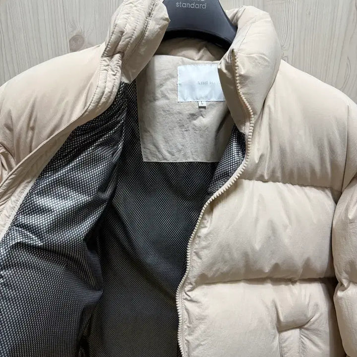 [BUNJANG] Ivory Padded Jacket (L) / 아이보리 패딩(105)