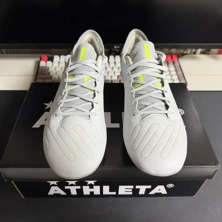 [BUNJANG] Asleta Proxima 2 MG Football Boots Size 275 / 아슬레타 프록시마2 MG 275 사이즈 판매