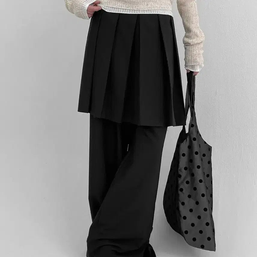 [BUNJANG] Black Up Iloten Pleated Layered Skirt Pants Black / 블랙업 일로텐 플리츠 레이어드 스커트팬츠 블랙