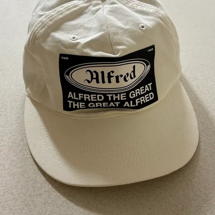 [BUNJANG] Alfred Cap Hat White / 알프레드 캡 모자 화이트