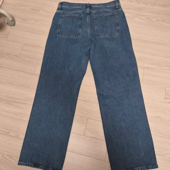 [BUNJANG] Uniqlo JWA Straight Fit Jeans - Size 33 / 유니클로  스트레이트핏 JWA 청바지 33사이즈