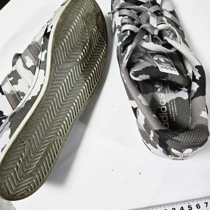 [BUNJANG] Adidas Superstar Camo Sneakers / 아디다스 슈퍼스타 카모 운동화