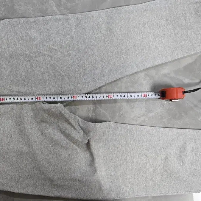 [BUNJANG] Dynafit Grey Training Pants L / 다이나핏 그레이 트레이닝 바지 L