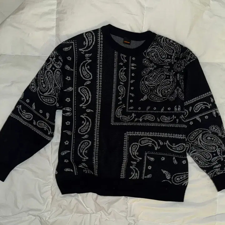 [BUNJANG] Bandana Knit Sweater M / 반다나 니트 스웨터 M (STGNM)