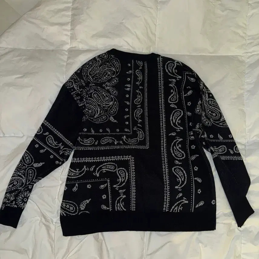 [BUNJANG] Bandana Knit Sweater M / 반다나 니트 스웨터 M (STGNM)