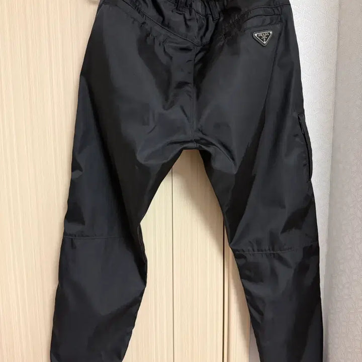 [BUNJANG] Prada Re-Nylon Pants Black / 프라다 리나일론 팬츠