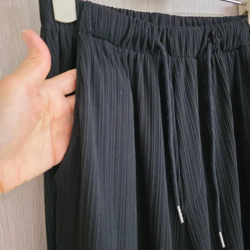 [BUNJANG] Risk Pleated Wide Pants / 플리츠 와이드 팬츠 free (남녀 공용)