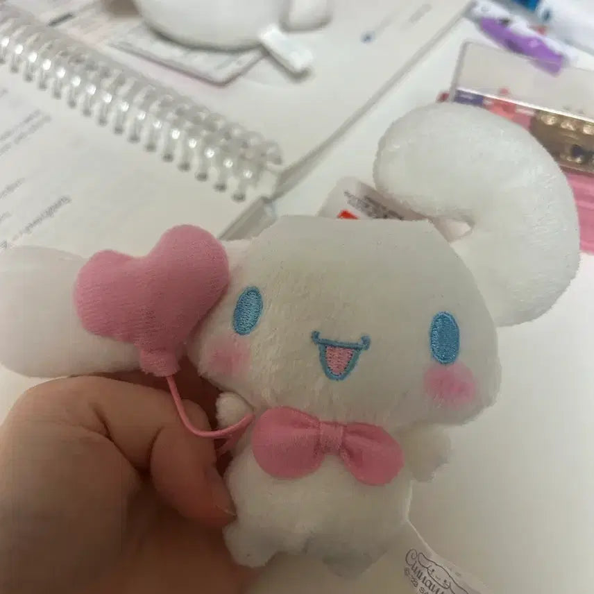 [BUNJANG] Sanrio Cinnamoroll Heart Mascot Plush (New) / 새상품 ) 시나모롤 인형뽑기 전용 하트 마스코트 ( + 시나모롤 인형)