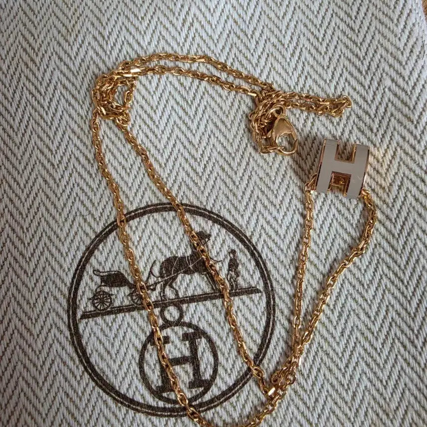 [BUNJANG] Hermès Mini H Necklace Marron Glacé / 에르메스 H 목걸이 미니 마롱글라쎄