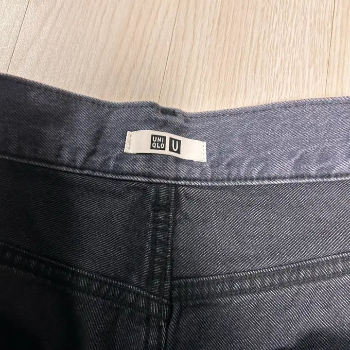 [BUNJANG] Uniqlo Wide Color Jeans Grey Blue Size 89 (Altered Hem) / 유니클로 와이드 컬러진 89(통 수선)