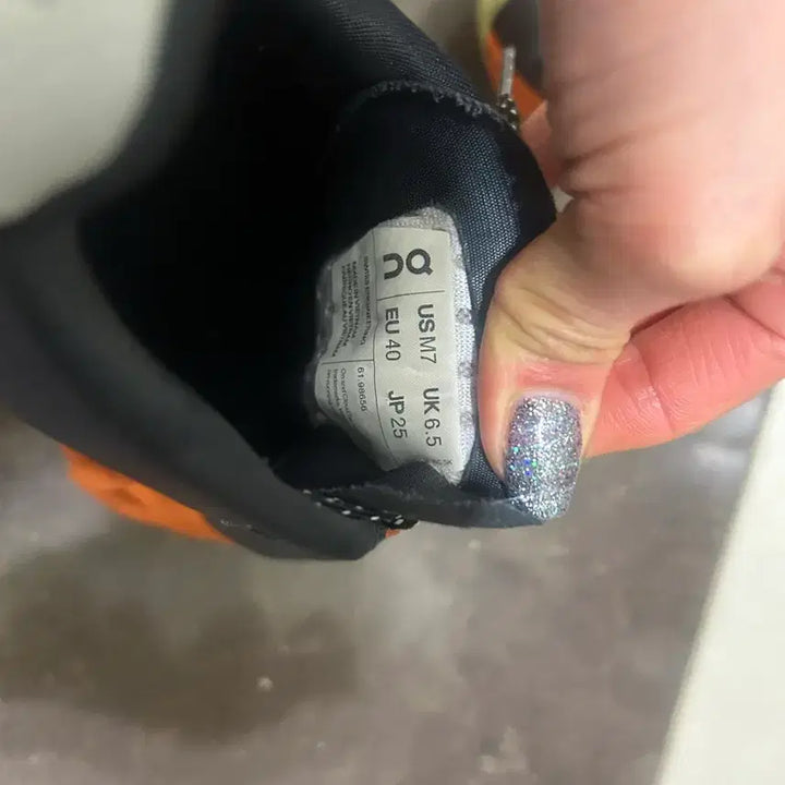 [BUNJANG] On Running Cloudmonster 250 Running Shoes / 온러닝 클라우드몬스터 250