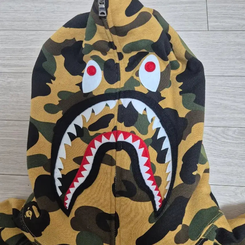 [BUNJANG] BAPE Shark Full Zip Hoodie 2XL / 베이프 황계 후드집업2xl