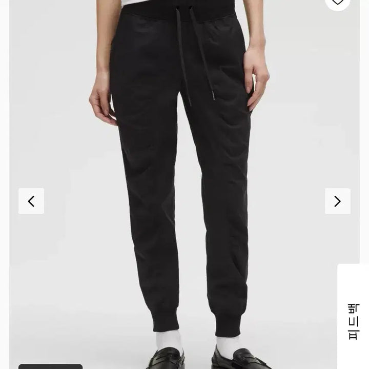 [BUNJANG] Lululemon Dance Studio Mid-Rise Jogger (Global Fit) Black / 룰루레몬_댄스스튜디오 미드라이즈 조거(글로벌핏)_블랙/6