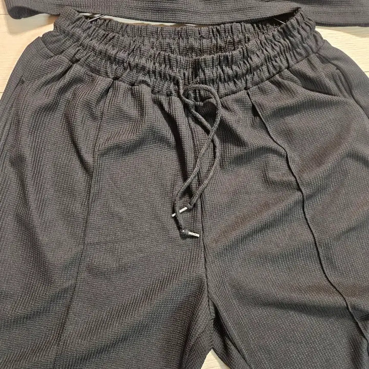 [BUNJANG] Black Short Sleeve Hoodie and Shorts Set / 블랙 반팔 후드 반바지 세트32-34ㅡ신품급ㅡ해운대