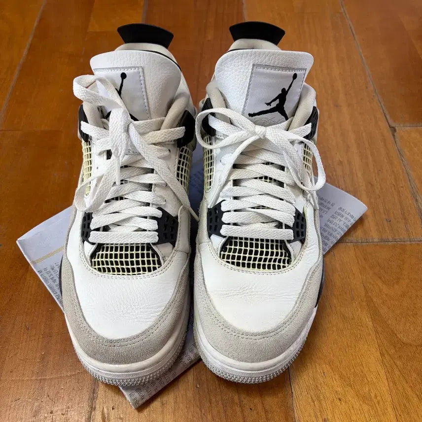 [BUNJANG] Nike Air Jordan 4 Retro White &amp; Black / 조던4 Retro 레트로 화이트 앤 블랙