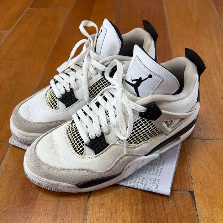 [BUNJANG] Nike Air Jordan 4 Retro White &amp; Black / 조던4 Retro 레트로 화이트 앤 블랙