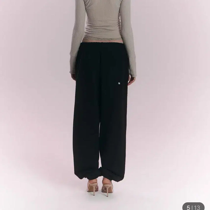 [BUNJANG] Please Follow New Haley Jogger / 플리즈노팔로우 뉴헤일리 조거