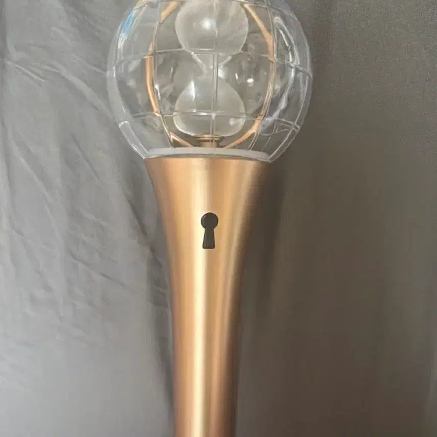 [BUNJANG] Ateez Lightiny Ver.2 Light Stick / 에이티즈 응원봉 라이티니ver2 판매