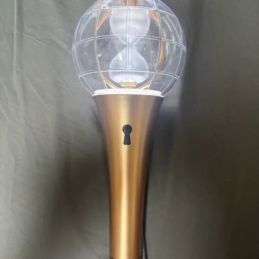 [BUNJANG] Ateez Lightiny Ver.2 Light Stick / 에이티즈 응원봉 라이티니ver2 판매