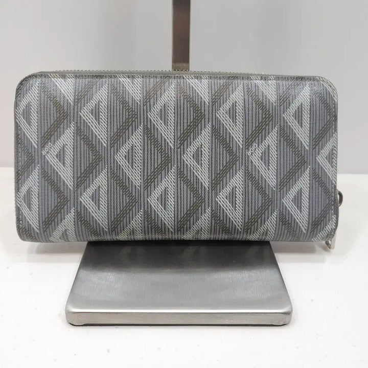 [BUNJANG] Christian Dior CD Diamond Zip Around Wallet / [정품] 디올 CD 다이아몬드 지퍼 장지갑