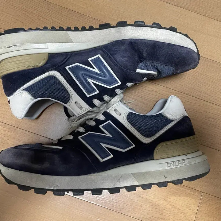 [BUNJANG] New Balance 574 Legacy Navy Sneakers / 뉴발란스 574 레거시 네이비 (275)