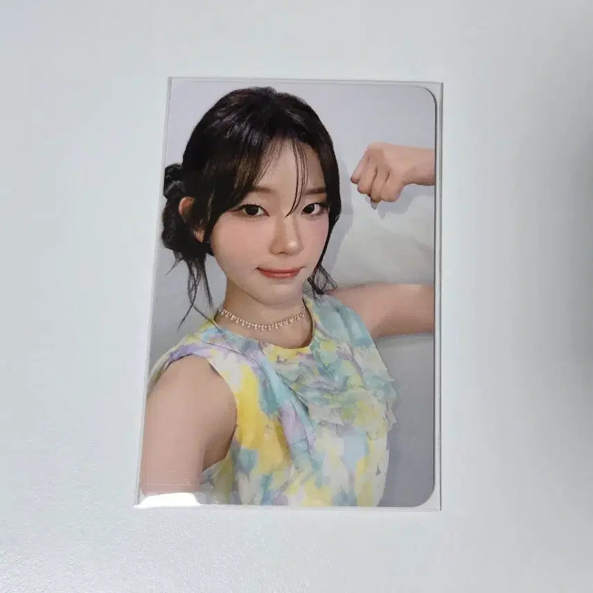 [BUNJANG] If I Official Photocard Cassia / 이프아이 공방 포카 양도합니다 카시아