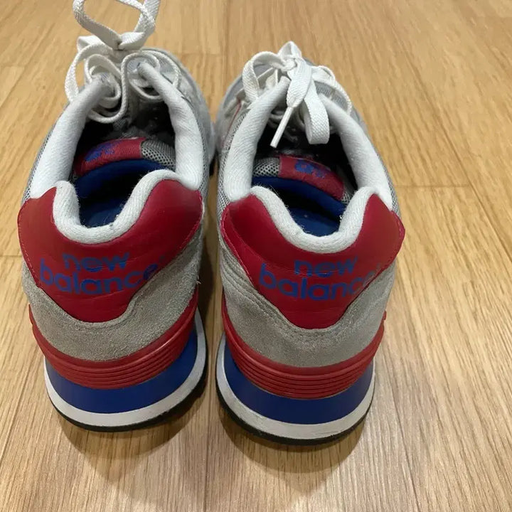 [BUNJANG] New Balance 574 Sneakers (Grey/Red, 285) / 뉴발란스 574 그레이/레드 운동화 (285)