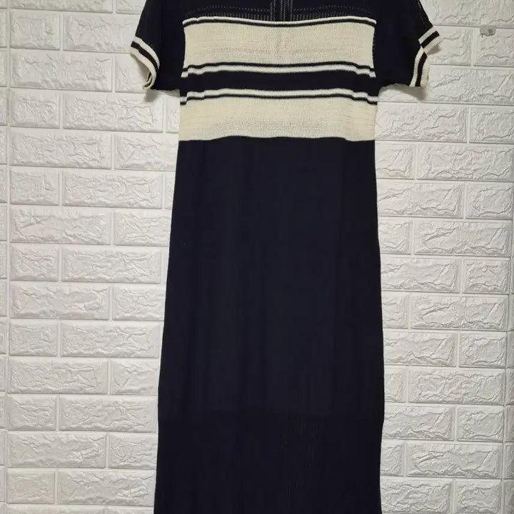 [BUNJANG] Sisley Collar Knit Dress / 시슬리  카라 니트 원피스