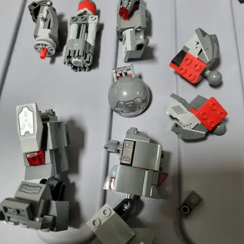 [BUNJANG] LEGO Iron Man Bulk Building Parts / 레고 몰튼 아이언맨 벌크  조립 부품들
