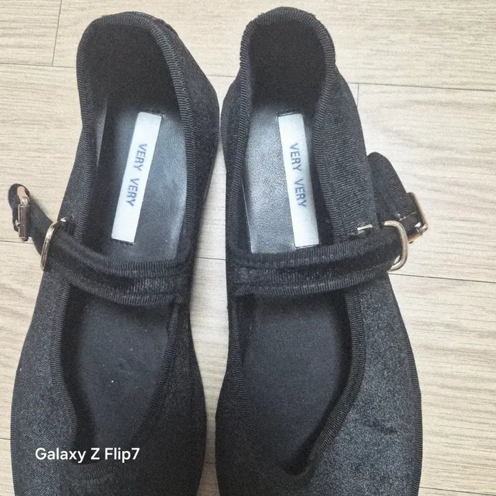 [BUNJANG] Mary Jane Shoes (240) / 메리제인슈즈