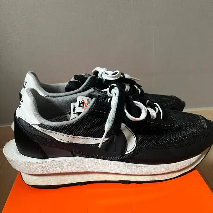 [BUNJANG] Nike x Sacai LD Waffle Black (275mm) / 나이키 사카이 ld 와플 블랙 275