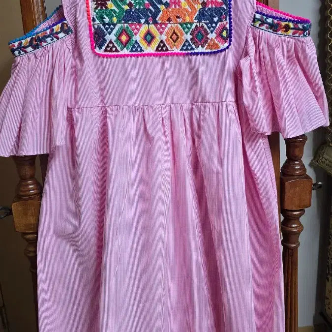 [BUNJANG] At Corner Ethnic Embroidered Off-Shoulder Dress / 앳코너 에스닉 자수 오프숄더 원피스(~66)