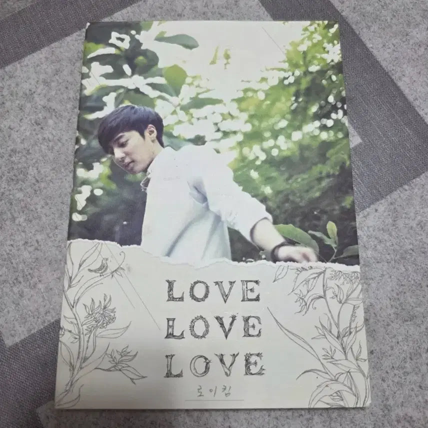 [BUNJANG] Roy Kim 1st Album / 로이킴 정규1집 앨범