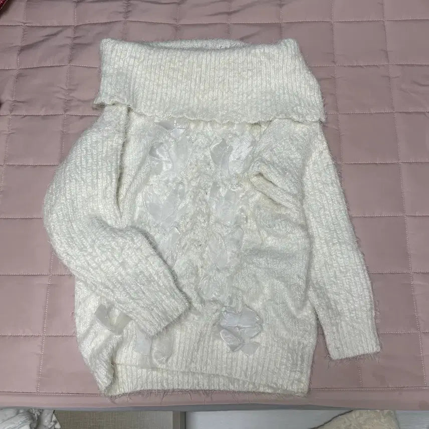 [BUNJANG] Lizlisa Angora Eyelet Vintage Off-Shoulder Knit / 리즈리사 오프숄더 앙고라 아일렛 빈티지 니트 미니 원피스 달천깔 젯젯디