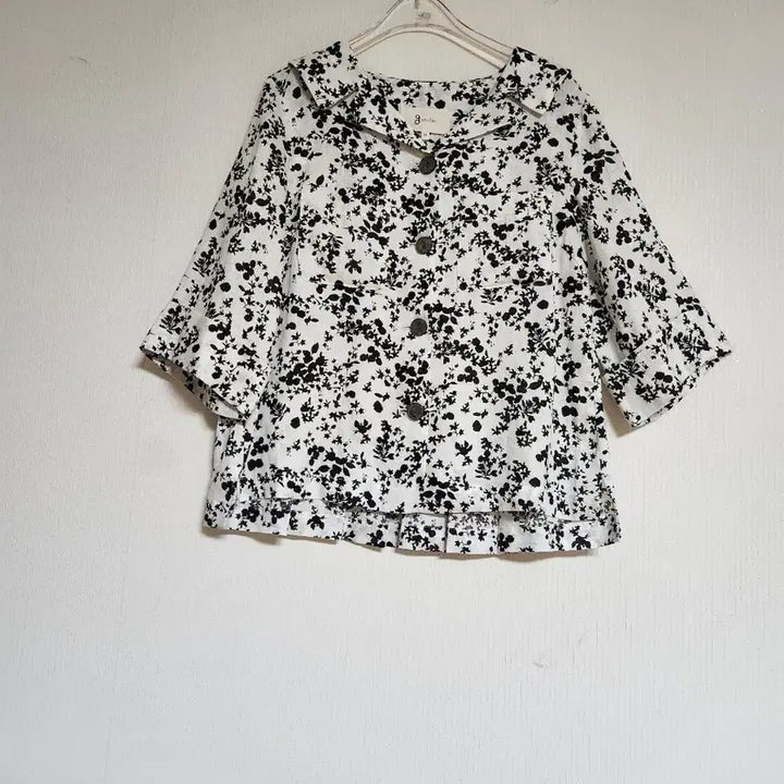 [BUNJANG] G Studio 100% Linen Cropped Jacket / g스튜디오2023린넨100% 뒷플리츠 크롭 자켓55