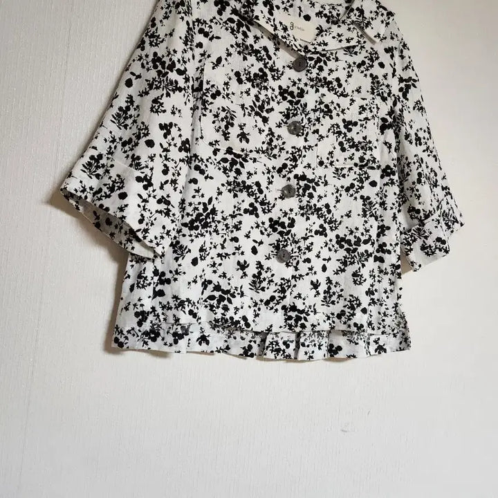 [BUNJANG] G Studio 100% Linen Cropped Jacket / g스튜디오2023린넨100% 뒷플리츠 크롭 자켓55