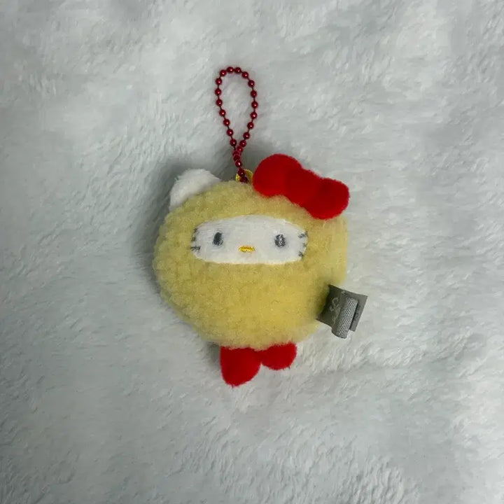 [BUNJANG] Sanrio Hello Kitty Shrimp Tempura Plush Keychain / 산리오 헬로키티 새우튀김 인형 키링