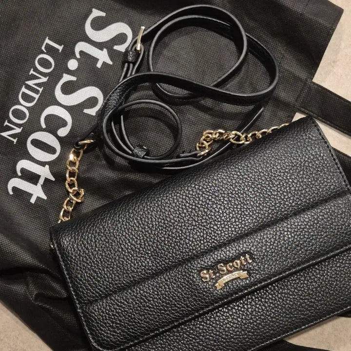 [BUNJANG] St. Scott London Black Mini Crossbody Bag / St.Scott 세인트스코트 런던 블랙 미니 크로스백