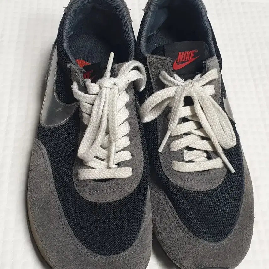 [BUNJANG] Nike Waffle Trainer 2 Sneakers / 나이키 와플트레이너2 운동화 스니커즈 260