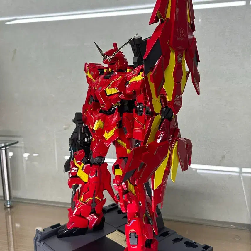 [BUNJANG] Bandai PG Unicorn Gundam China Red Painted Model Kit / 반다이 pg유니콘 차이나레드 도색