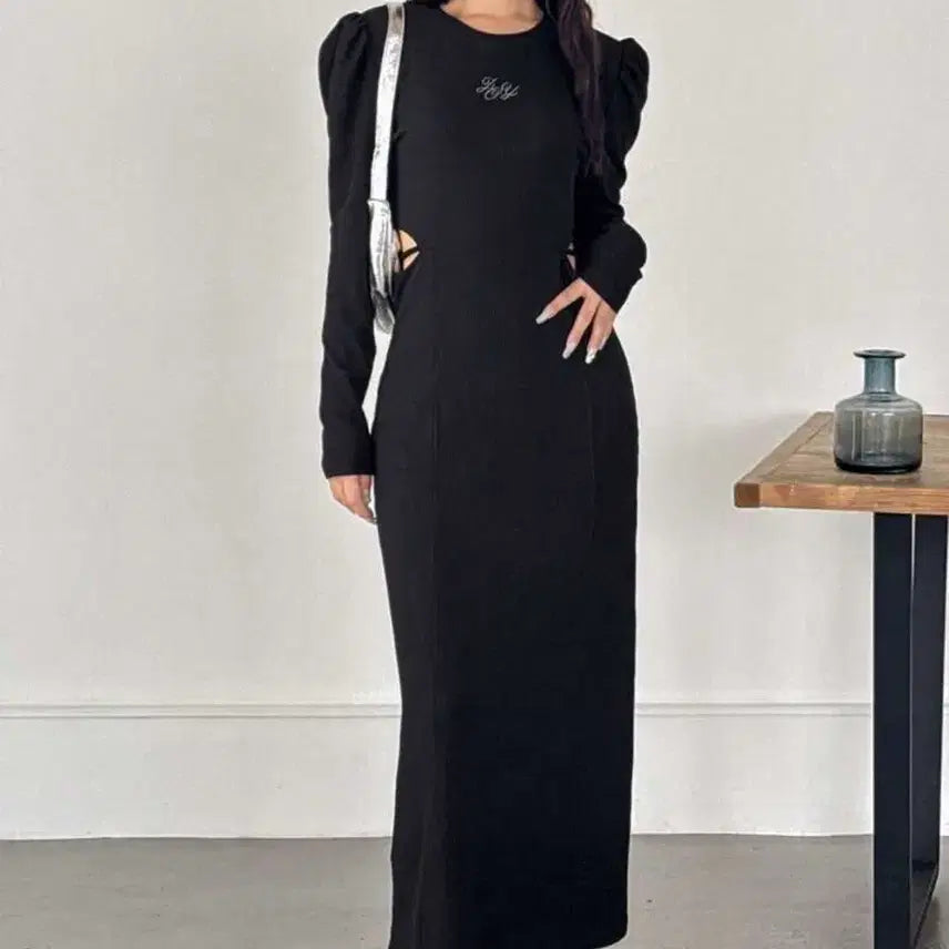 [BUNJANG] Friful Black Side Slit Long Dress / Friful 블랙 허리트임 원피스