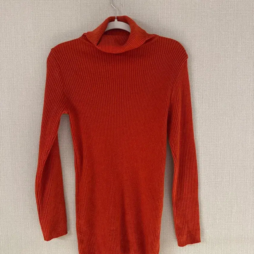 [BUNJANG] Orange Ribbed Turtleneck Long Knit Sweater / 오렌지 컬러 골지 터틀넥 롱니트