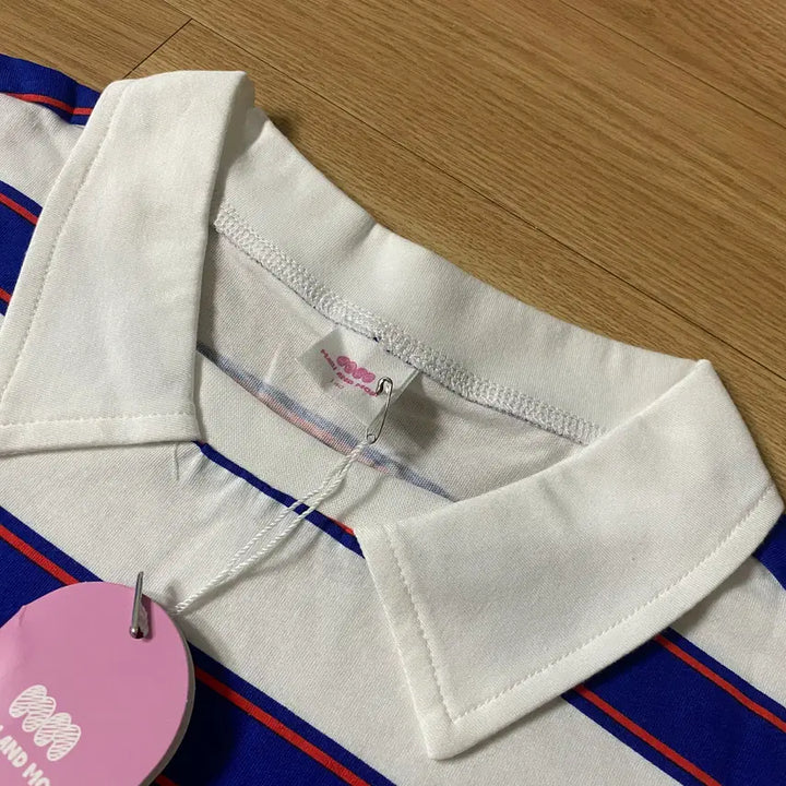 [BUNJANG] Kara Half-Sleeve T-shirt Size 140 / 카라 반팔티 140