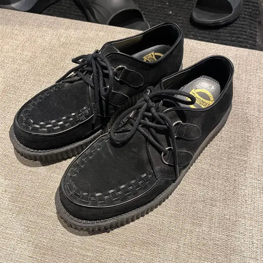 [BUNJANG] Demonia Black Suede Creeper Shoes 602s / 데모니아 블랙 스웨이드 클리퍼 602s