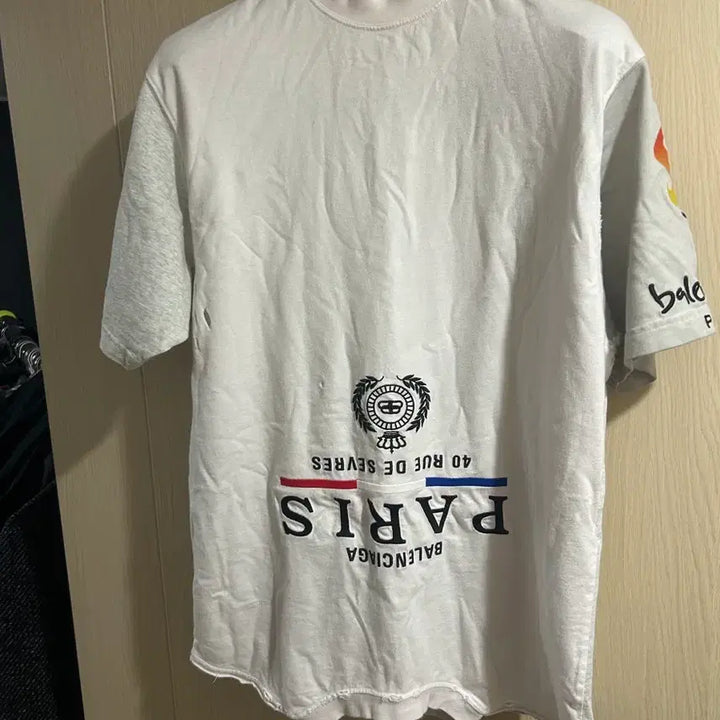 [BUNJANG] Balenciaga Upside Down Short Sleeve T-Shirt White / 발렌시아가 업사이드다운 반팔 티셔츠 화이트