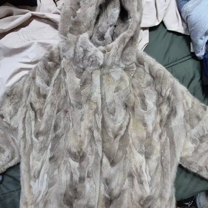 [BUNJANG] EURO 100% Mink Hooded Short Coat / 유로  EURO   2022년     밍크  100% 후드   숏  코트
